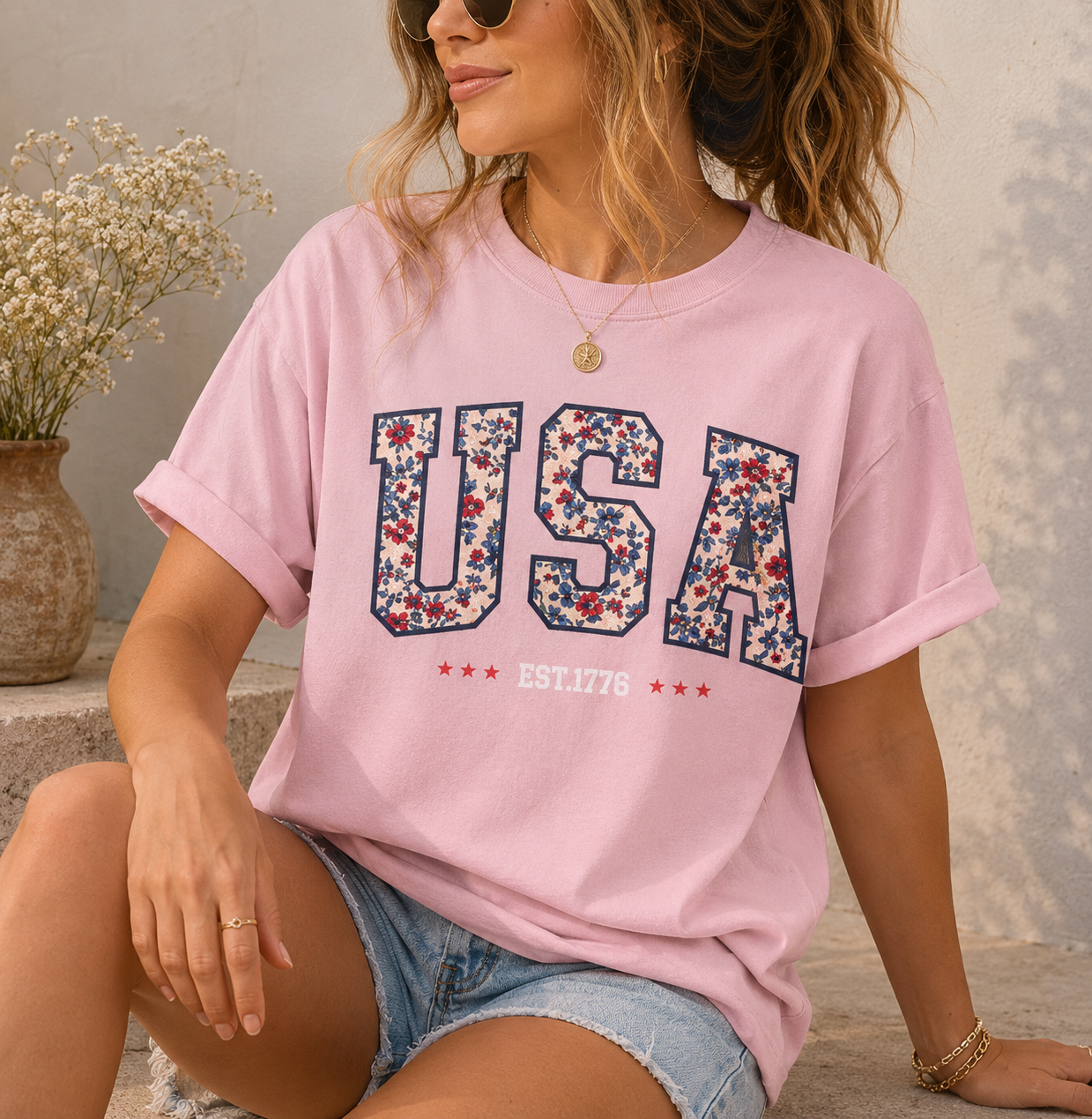Floral USA Graphic Tee, Vintage Americana Comfort Colors Shirt, Retro Patriotic EST.1776