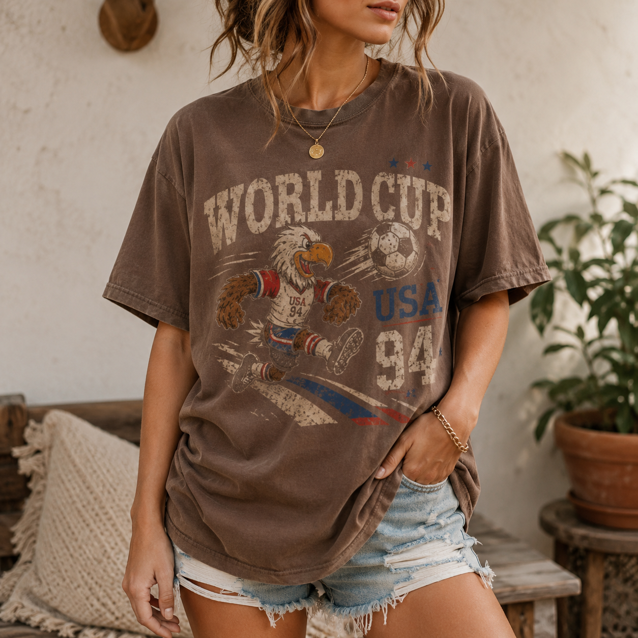 Vintage USA 94 Soccer Eagle Graphic Tee, Retro World Cup Football Shirt