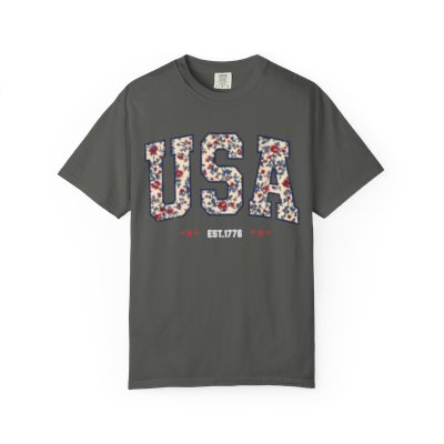 Floral USA Graphic Tee, Vintage Americana Comfort Colors Shirt, Retro Patriotic EST.1776